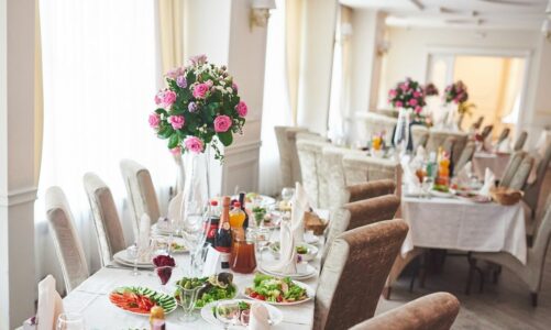 Jak wybrać dobry catering na wesele?