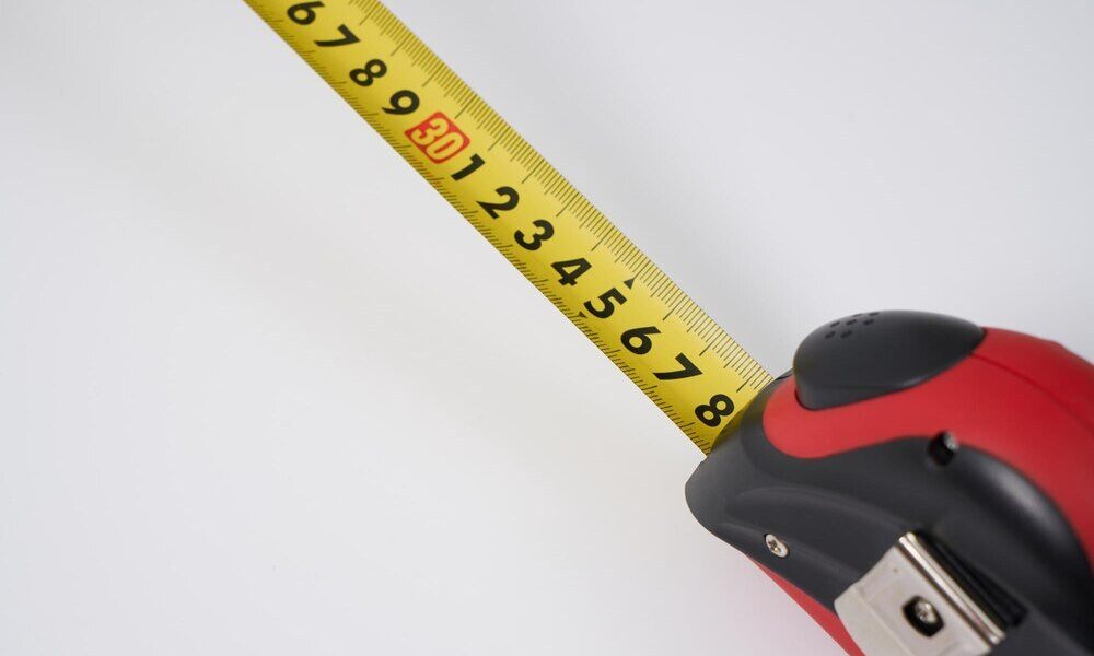 Odległość czerpni od wyrzutni – wymagania przepisów i norm