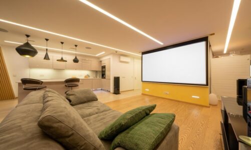 Sala kinowa w domu – wyposażenie, akustyka, projekty