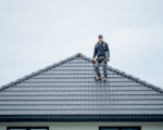 Koszt dachu dwuspadowego 100 m2 – od czego zależy?